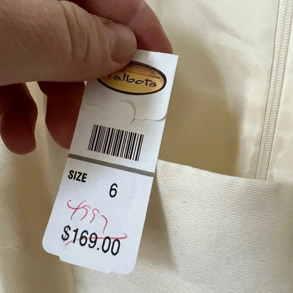 NWT TALBOTS Ivory sleeveless dress with large pink flower size 6 - Picture 4 of 5